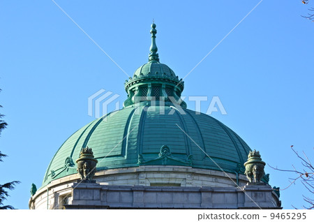 "The Marued Roof" of Tokyo National Museum and Keio Hall (Ueno Park, Taito-ku, Tokyo) "The Marued Roof" of Tokyo National Museum and Keio Hall (Ueno Park, Taito-ku, Tokyo) 9465295