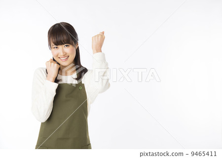 一個圍裙的女人 一個圍裙的女人 9465411
