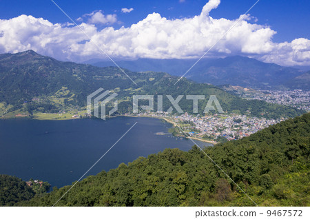 From world peace · pagoda to Lake Fewa · Pokhara 9467572