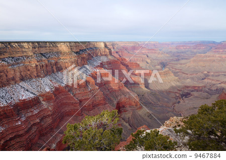 Grand Canyon in winter 9467884
