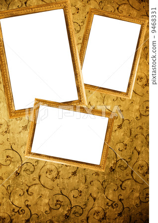Picture frames on a wall Picture frames on a wall 9468331
