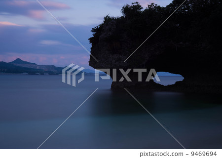 Okinawa's landscape · rocky · dusk 9469694