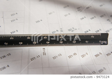 Triangular scale Triangular scale 9473124