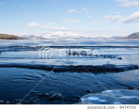 Frozen Kussharoko Lake Surface 9474750