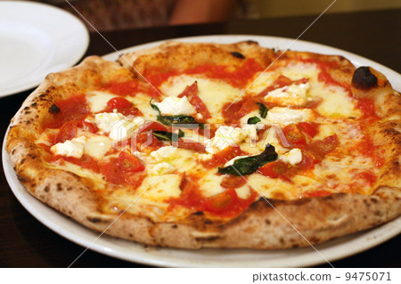 Pizza Salsiccia 9475071