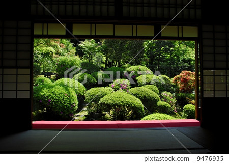 京都Anhead寺廟庭院視圖 京都Anhead寺廟庭院視圖 9476935