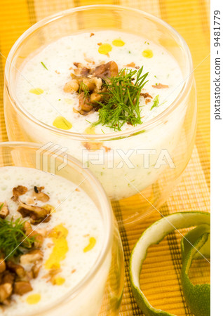 Tarator - traditional bulgarian cold summer soup 9481779