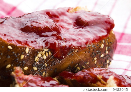 Sweet bread ( challah ) with strawberry jam 9482045