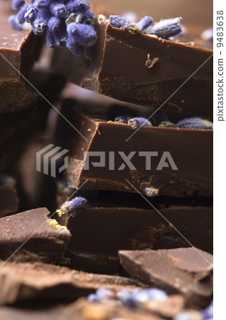Homemade chocolate with lavender flowers 9483638