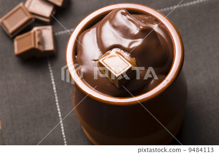 Homemade Chocolate Pudding 9484113