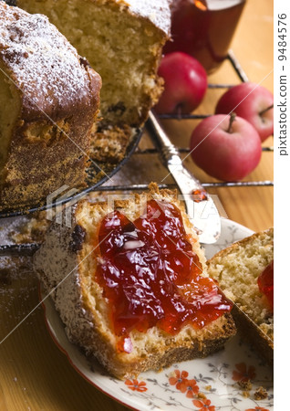 Traditional Polish Cake with apple marmelade 9484576