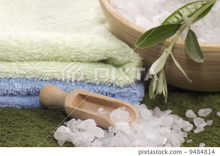 olive bath items 9484814