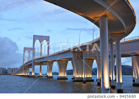 Sai Van bridge Sai Van bridge 9485680