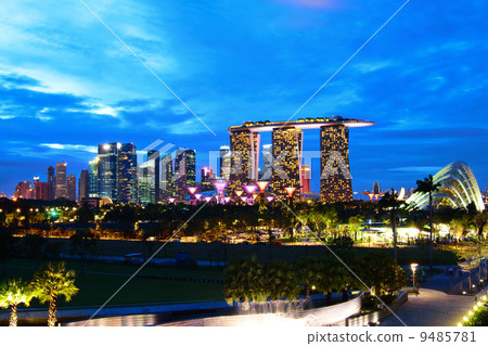 Singapore skyline at night 9485781