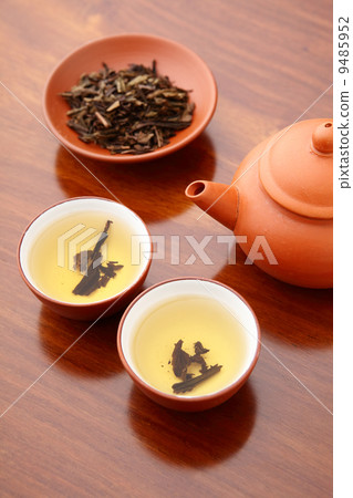 Chinese tea 9485952