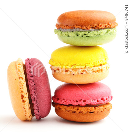 Colorful macaroons 9486741