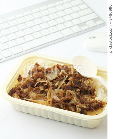 Fast food lunch at office 9486996