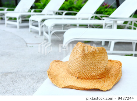 Swimming pool in resort 9487244