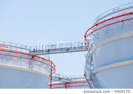 Oil storage tank 9488570