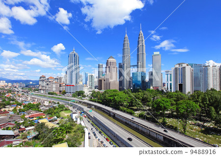 Kuala Lumpur skyline 9488916