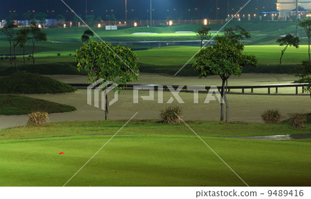 golf court at night. golf court at night. 9489416