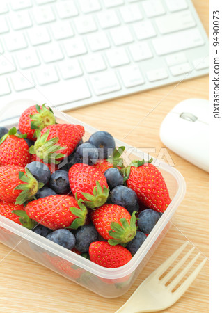 Healthy lunch box on wooden table 9490073