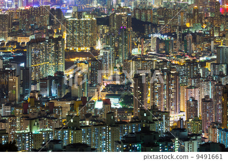 Hong Kong skyline at night 9491661