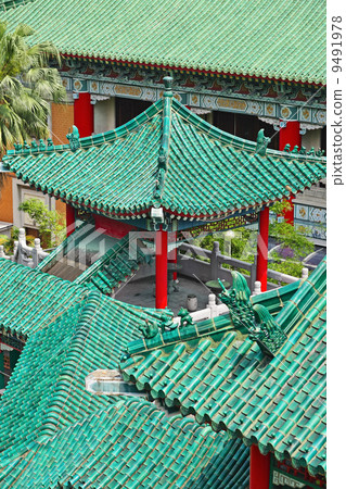 chinese temple roof 9491978