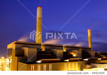 Power Plant at night 9492484