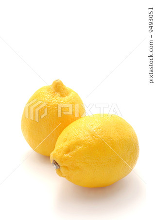 9493051