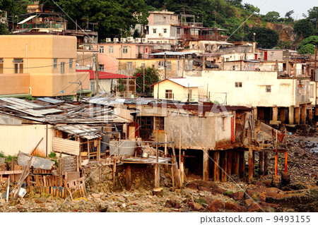 fishing village of Lei Yue Mun in Hong Kong fishing village of Lei Yue Mun in Hong Kong 9493155