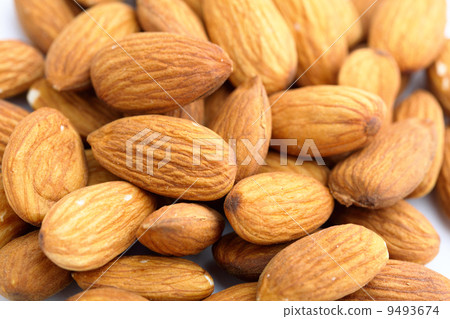 almond 9493674