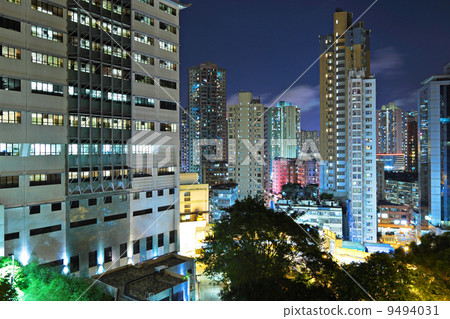 Hong Kong with crowded buildings at night Hong Kong with crowded buildings at night 9494031