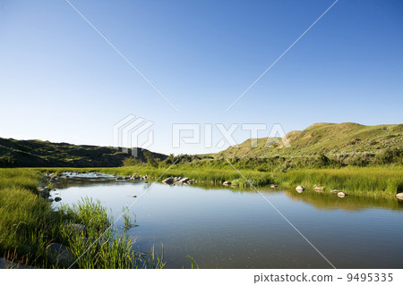 Creek Hills Creek Hills 9495335