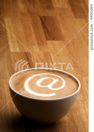 Internet Cafe 9495864