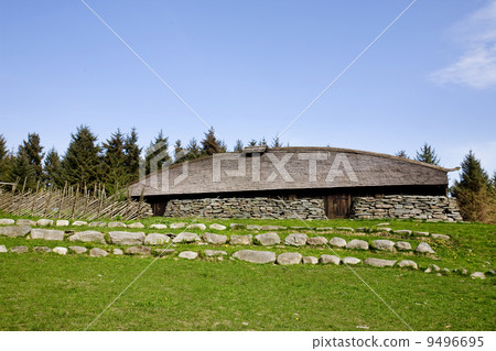 Viking Longhouse Viking Longhouse 9496695