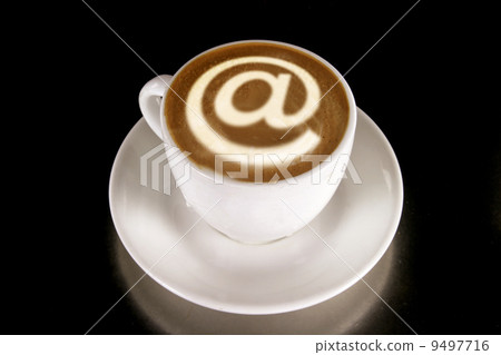 Internet Cafe 9497716