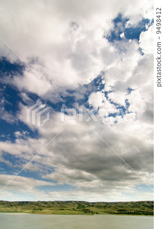Diefenbaker Lake 9498412