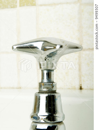 Retro Sink Faucet Retro Sink Faucet 9499307
