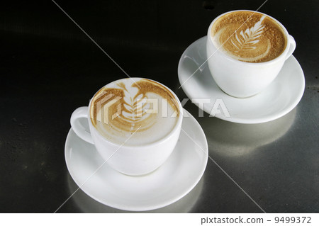 Cappucinno with Latte Art 9499372