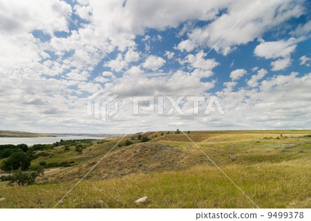 Diefenbaker Lake 9499378
