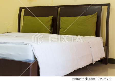 Clean bed Clean bed 9504742
