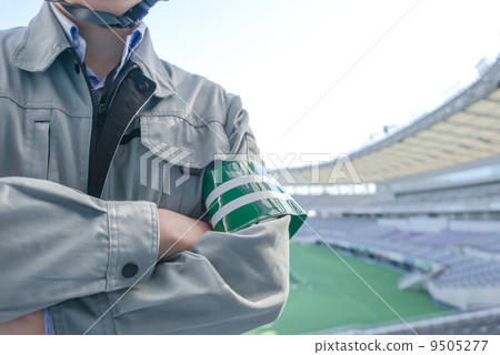 Stadium maintenance 9505277