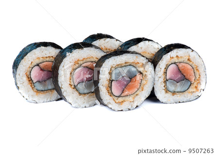 Roasted roll with different kinds of fish 9507263