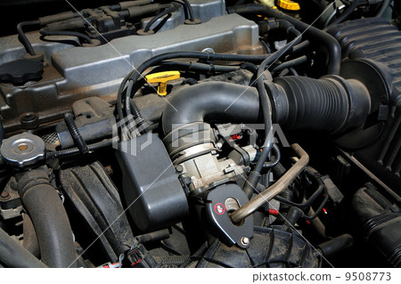 powerful engine 9508773