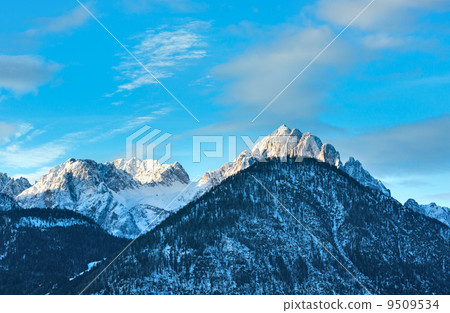Winter mountain top landscape  (Austria). 9509534