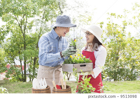 做園藝的夫婦 9513098