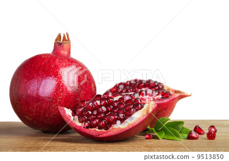 pomegranate fruit pomegranate fruit 9513850
