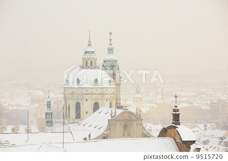 Snowfall Snowfall 9515720