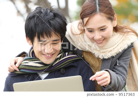 一對夫婦 9517363